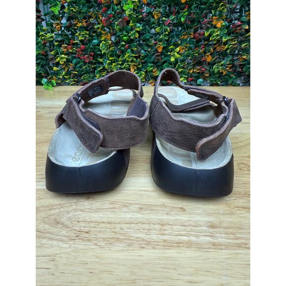 Ecco Cozmo‎ Nubuck Leather Sandals Shoes Hook and Loop Brown Mens 12-12.5 46 EUC - Picture 6 of 10